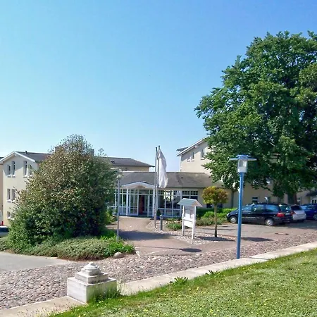 Terrasse, Gratis Nutzung Vom Ahoi Erlebnisbad Und Sauna In Sellin - Meeresblick 44 Apartament Goehren (Ruegen)