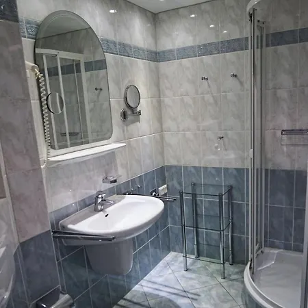 Terrasse, Gratis Nutzung Vom Ahoi Erlebnisbad Und Sauna In Sellin - Meeresblick 44 Apartament Goehren (Ruegen)